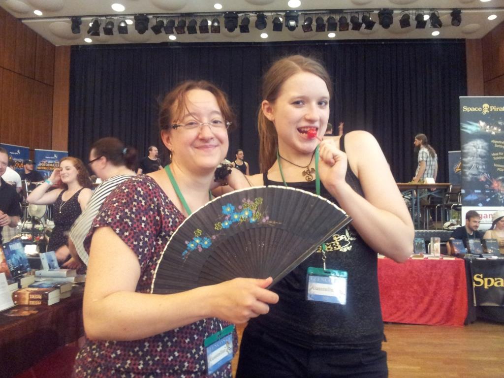 Fabienne Siegmund und Janika Hoffmann