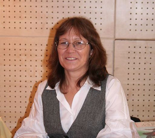 Robin Hobb